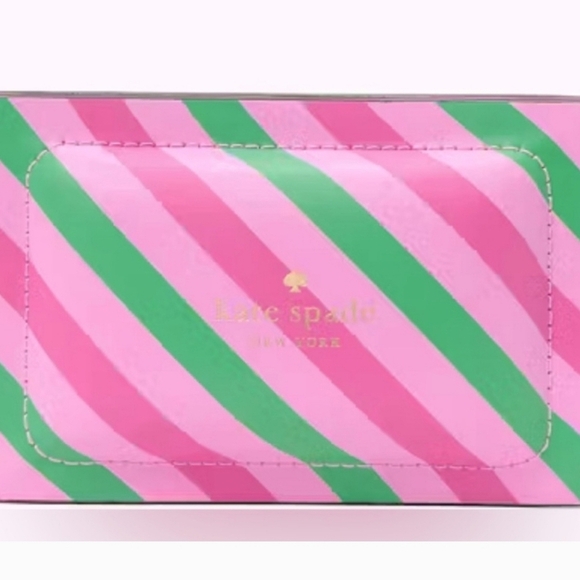 🔹️KATE SPADE 🔹️BUBBLEGUM 3D SMALL CARD HOLDER - Picture 2 of 7